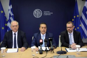 ΤΑΚΗΣ ΘΕΟΔΩΡΙΚΑΚΟΣ ΣΤΑΥΡΟΣ ΠΑΠΑΣΤΑΥΡΟΥ ΝΙΚΟΣ ΤΣΑΦΟΣ