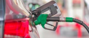 τιμή στην βενζίνη