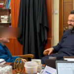 Ο Κωνσταντίνος με τον πατέρα Νικόλαο και το παραμύθι του